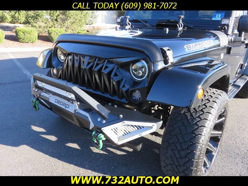 Used 2014 Jeep Wrangler Unlimited Sahara image 14