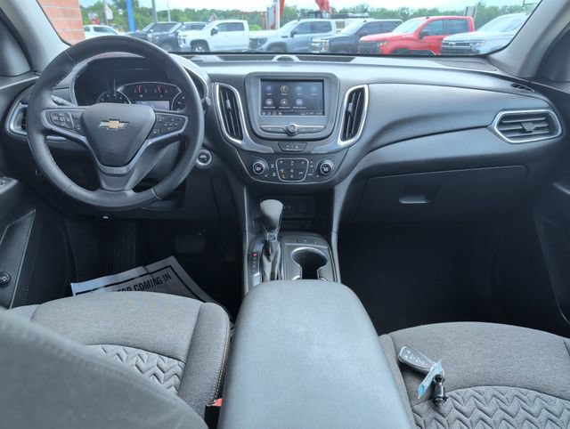 Used 2023 Chevrolet Equinox LT AWD/4WD image 14