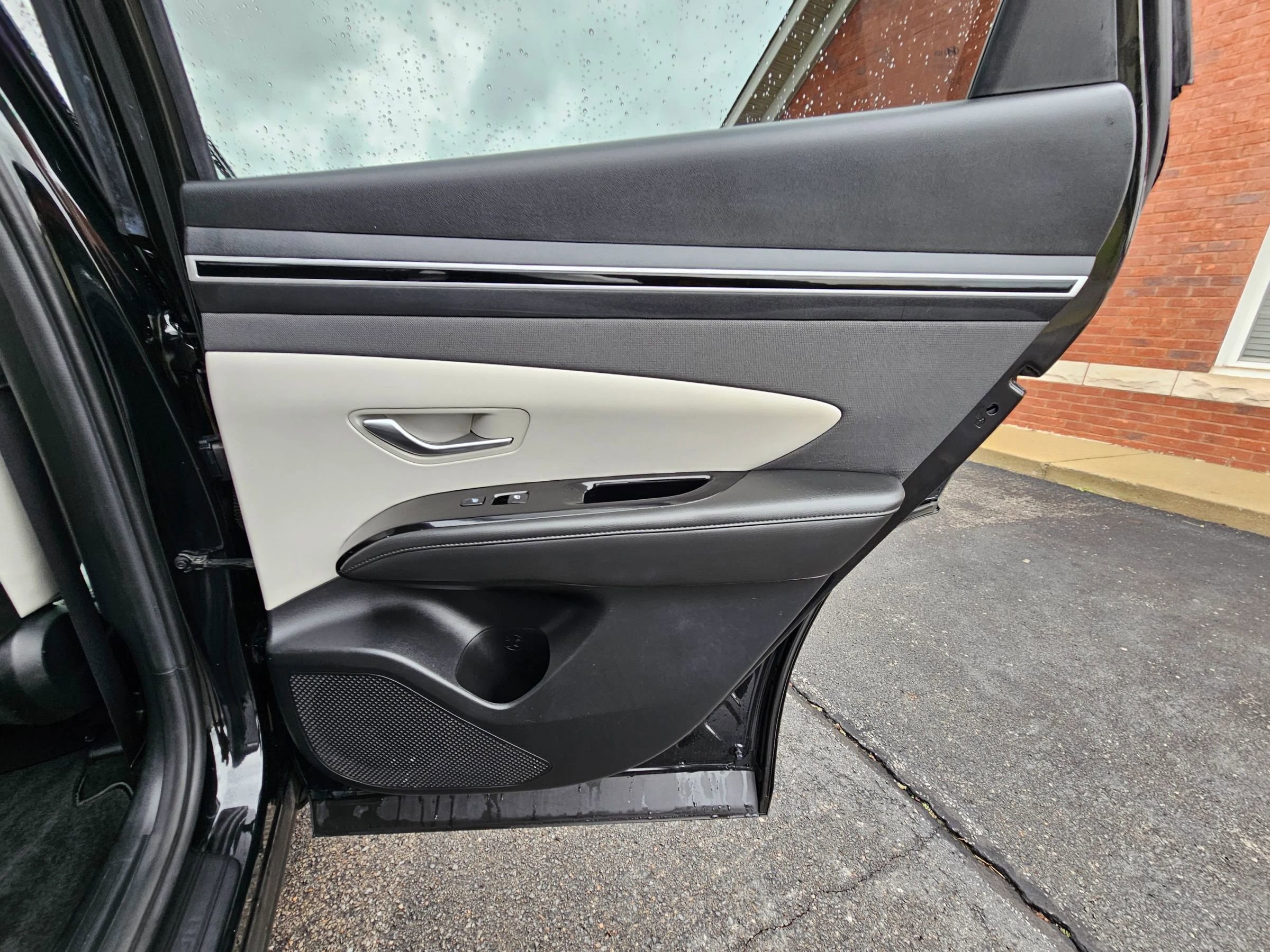 Used 2022 Hyundai Tucson Limited image 21