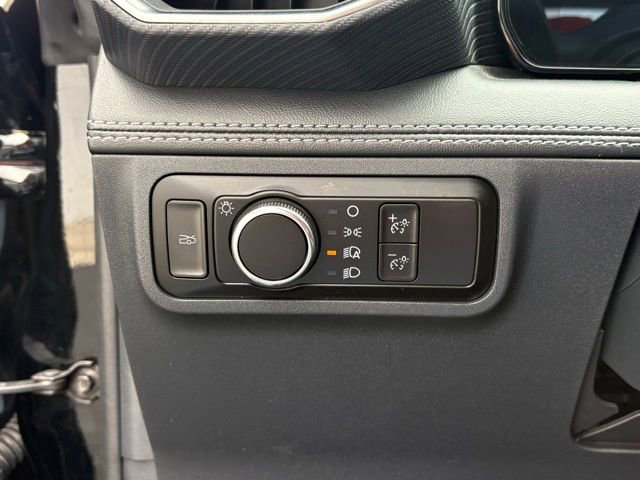 Used 2024 Ford Mustang GT Premium image 36