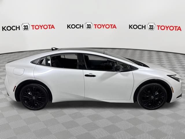 New 2026 Toyota Prius Plug-In Hybrid FWD image 7