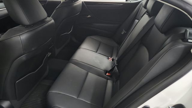 Used 2021 Lexus ES 250 w/ Premium Package image 17