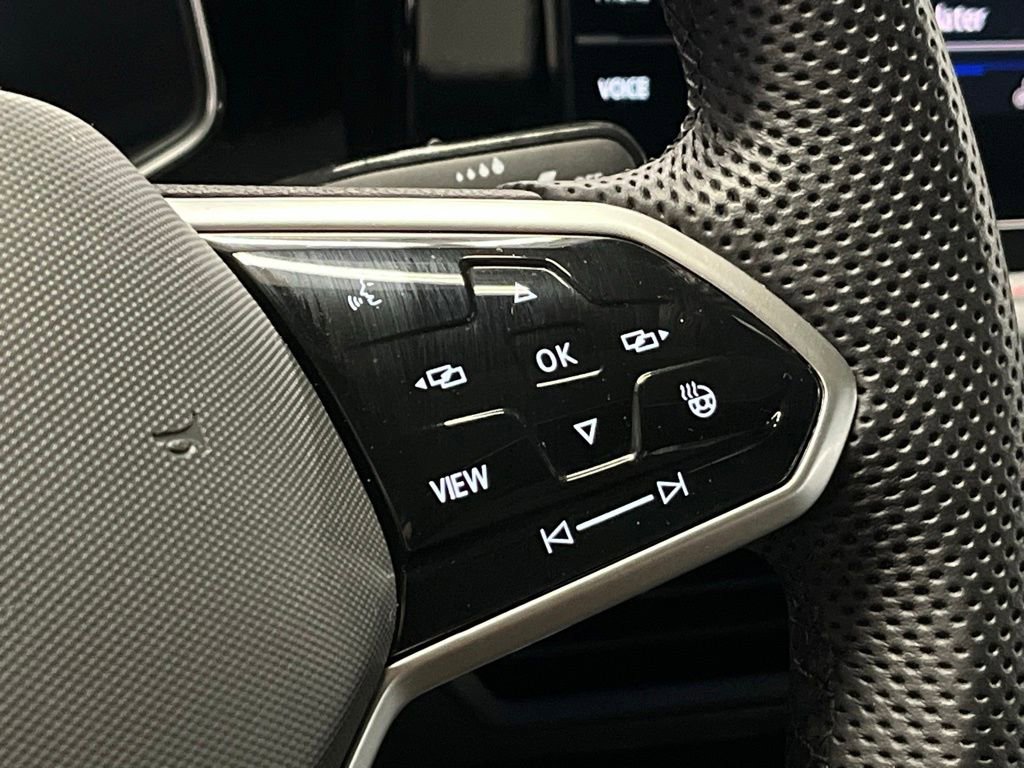 Used 2025 Volkswagen Jetta GLI Autobahn image 26