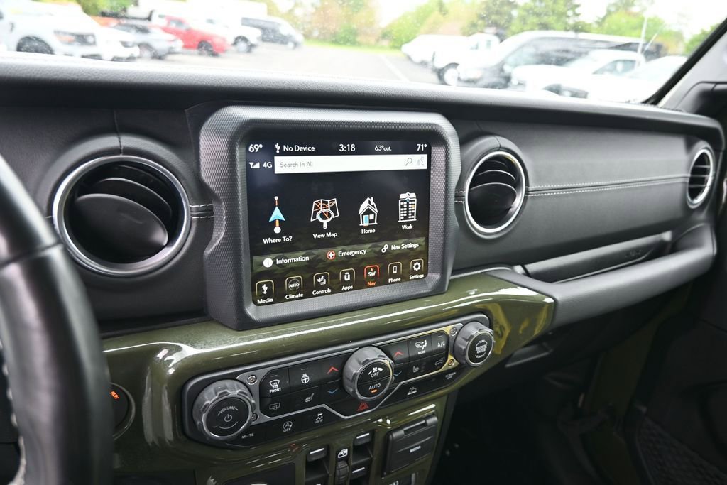 Used 2021 Jeep Gladiator Overland w/ Popular Equipment Package AWD/4WD image 29
