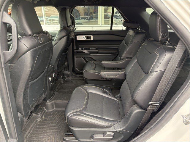 Used 2020 Ford Explorer ST w/ Premium Technology Package image 18