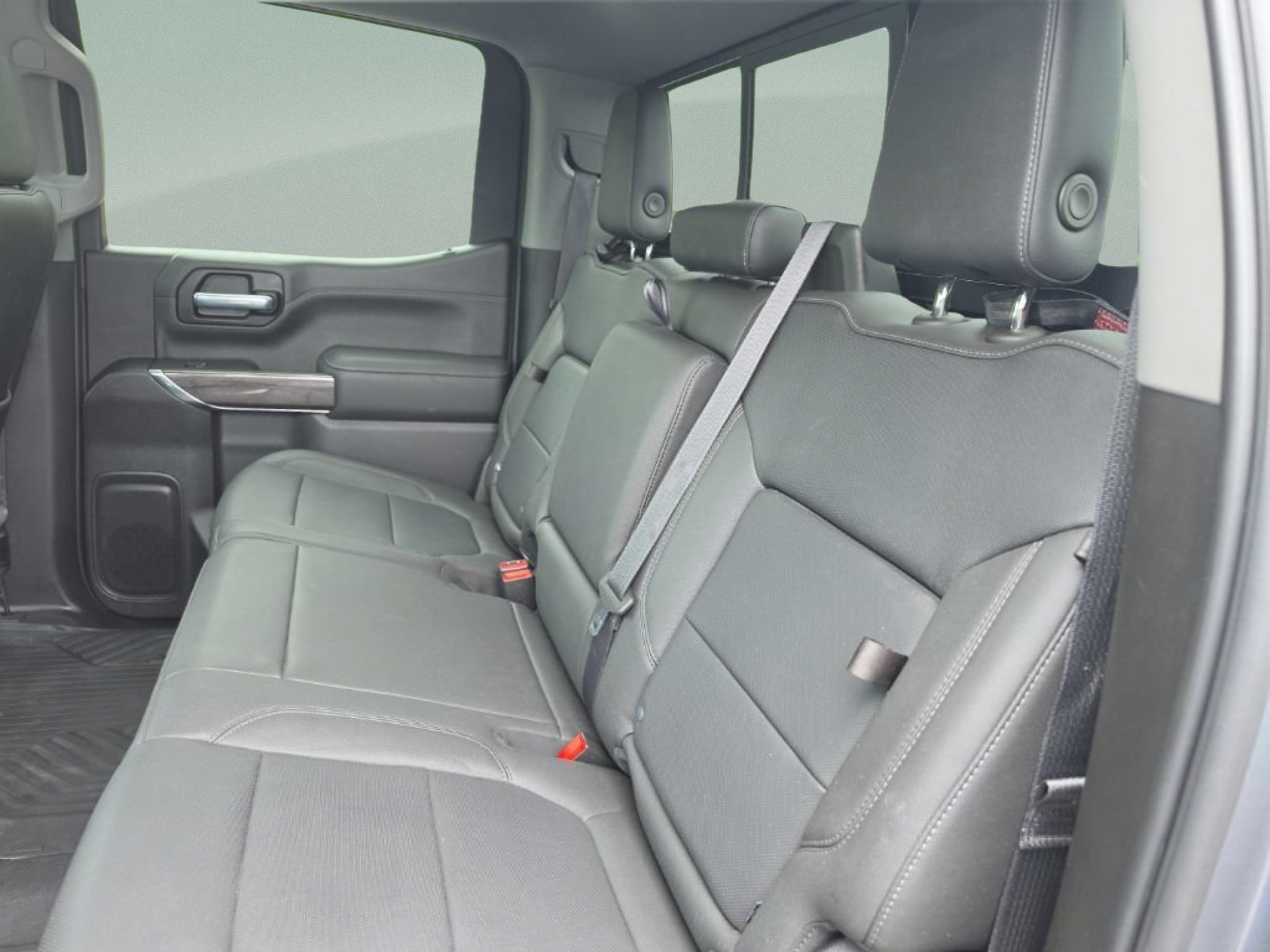 Used 2021 Chevrolet Silverado 1500 LTZ AWD/4WD image 30
