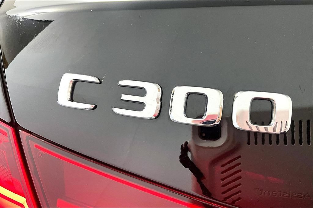 Used 2025 Mercedes-Benz C 300 Sedan image 14