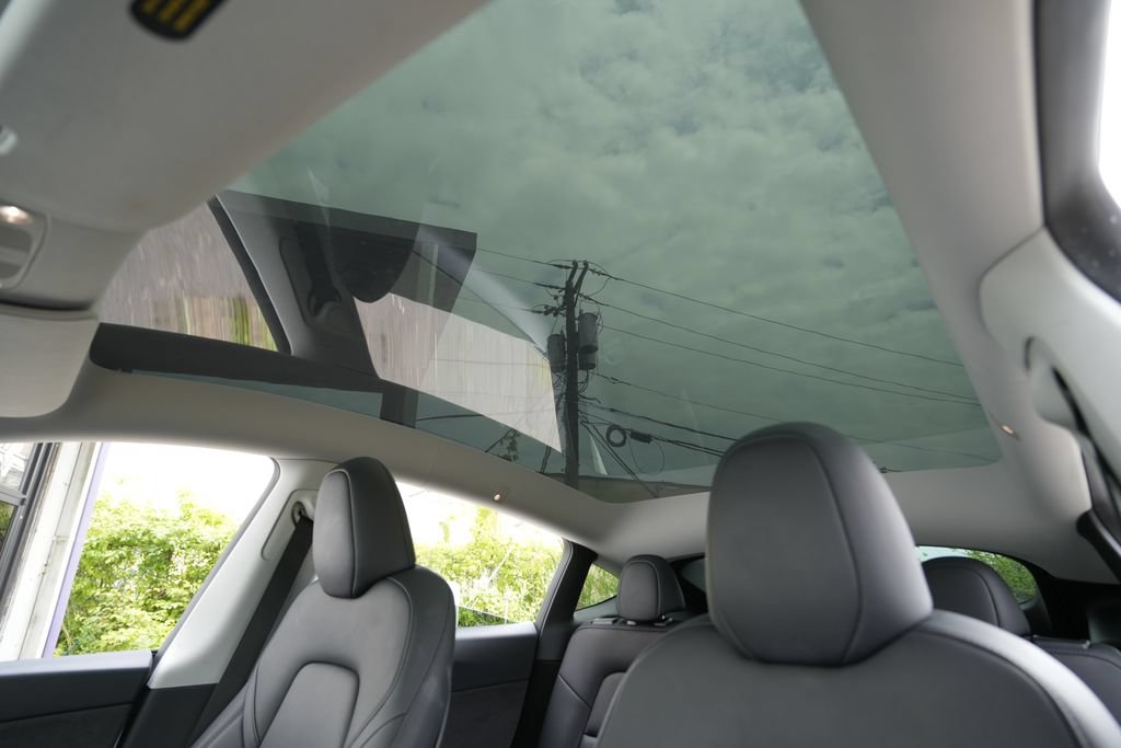 Used 2023 Tesla Model Y AWD image 23