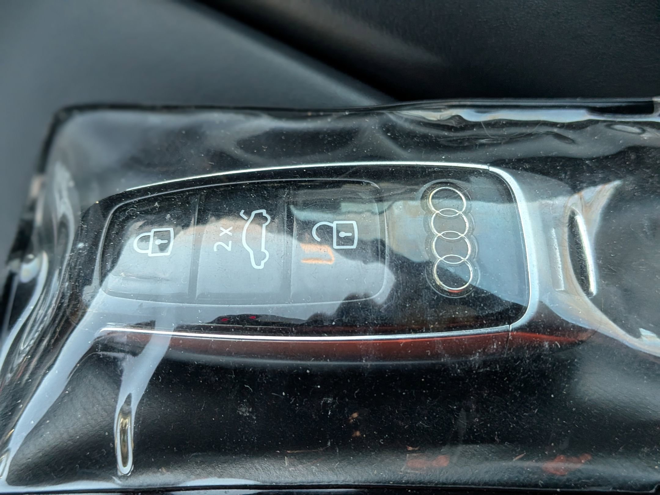 Used 2021 Audi A8 L 4.0T w/ Executive Plus Package image 37