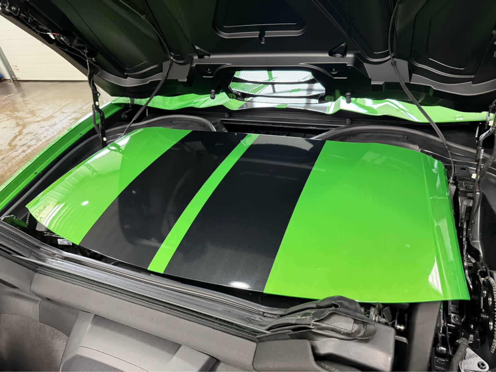 Used 2026 Chevrolet Corvette Stingray Convertible w/ 1LT RWD image 22