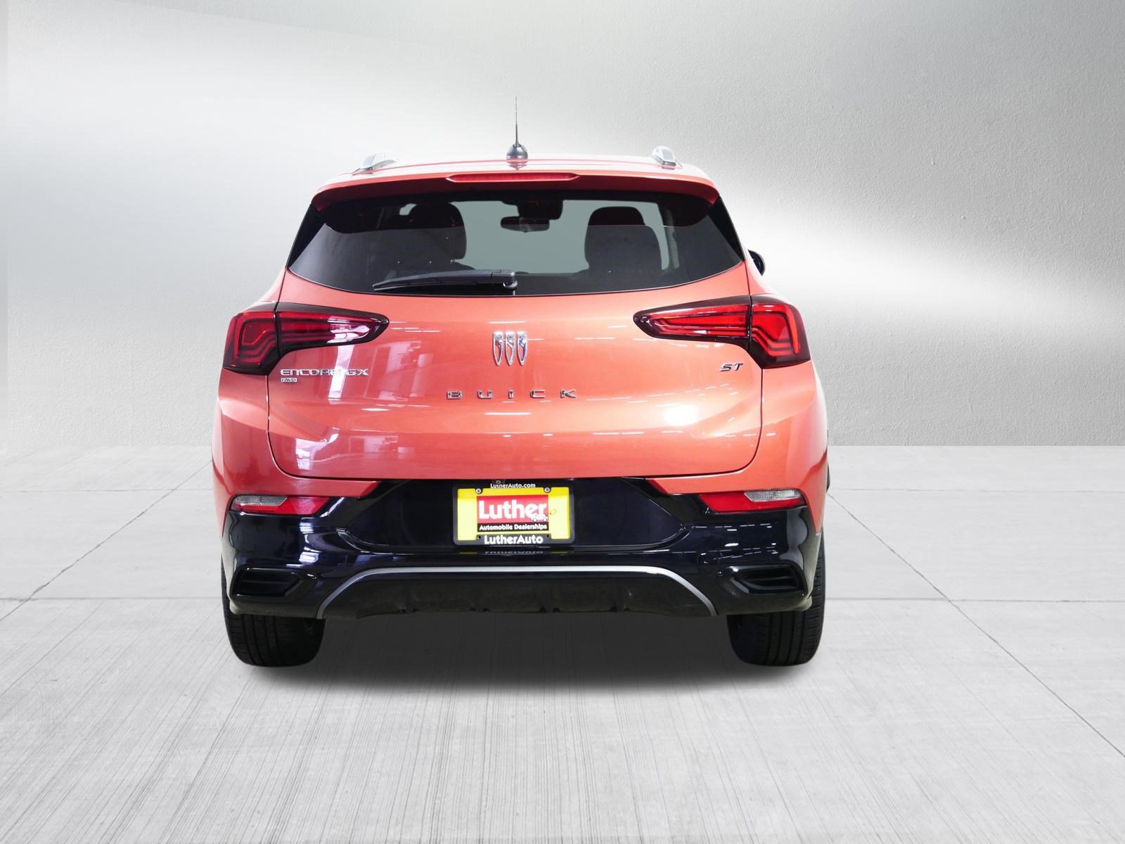 Used 2024 Buick Encore GX Sport Touring w/ Comfort Package image 6