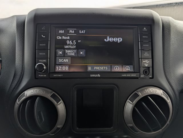 Used 2016 Jeep Wrangler Unlimited Sport w/ Mopar Chrome Edition Group AWD/4WD image 21