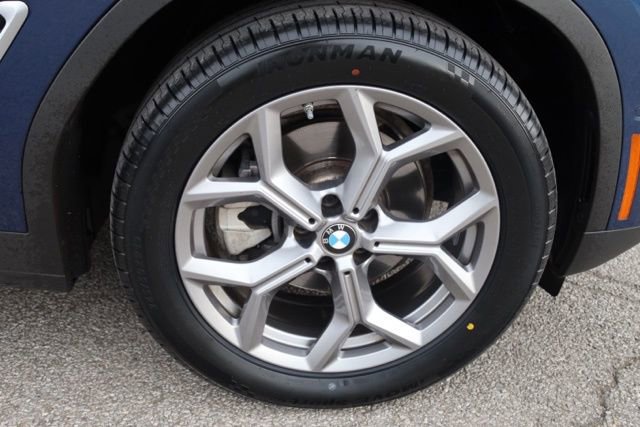 Used 2024 BMW X3 sDrive30i w/ Premium Package RWD image 15