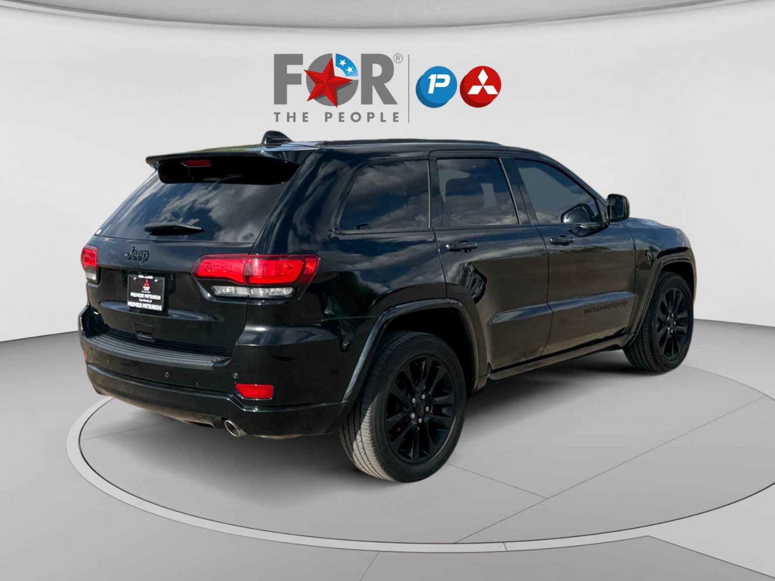 Used 2021 Jeep Grand Cherokee Laredo X RWD image 5