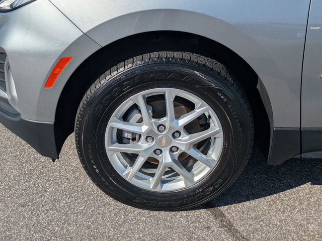 Used 2023 Chevrolet Equinox LT w/ Driver Convenience Package AWD/4WD image 8