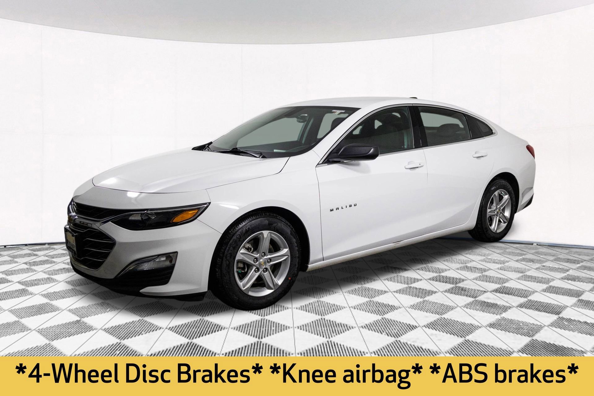 Used 2020 Chevrolet Malibu LS image 11