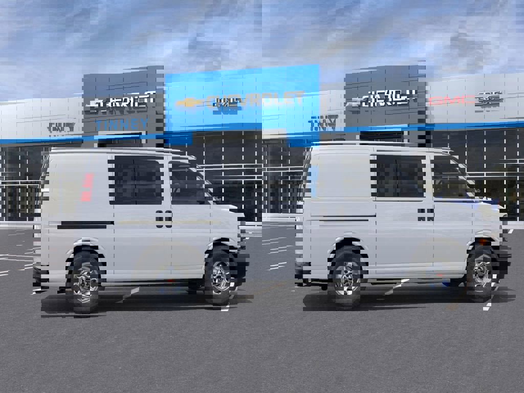 New 2026 GMC Savana 2500 image 5