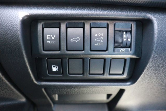 Used 2025 Subaru Forester Touring AWD/4WD image 27