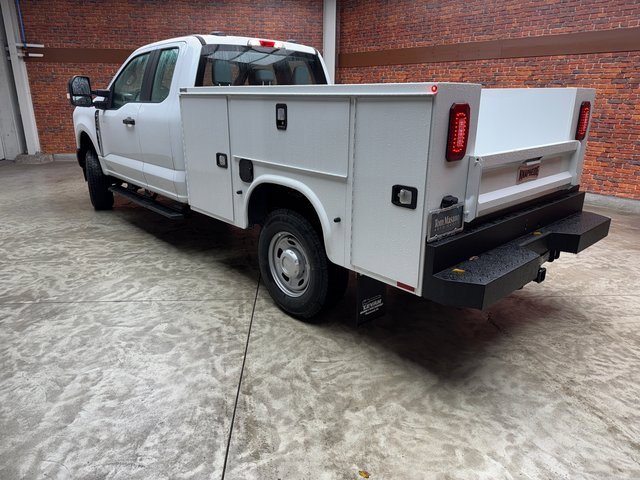 New 2026 Ford F250 XL image 3