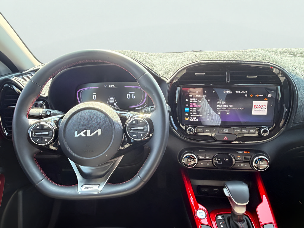 Used 2025 Kia Soul GT-Line w/ GT-Line Technology Package FWD image 25