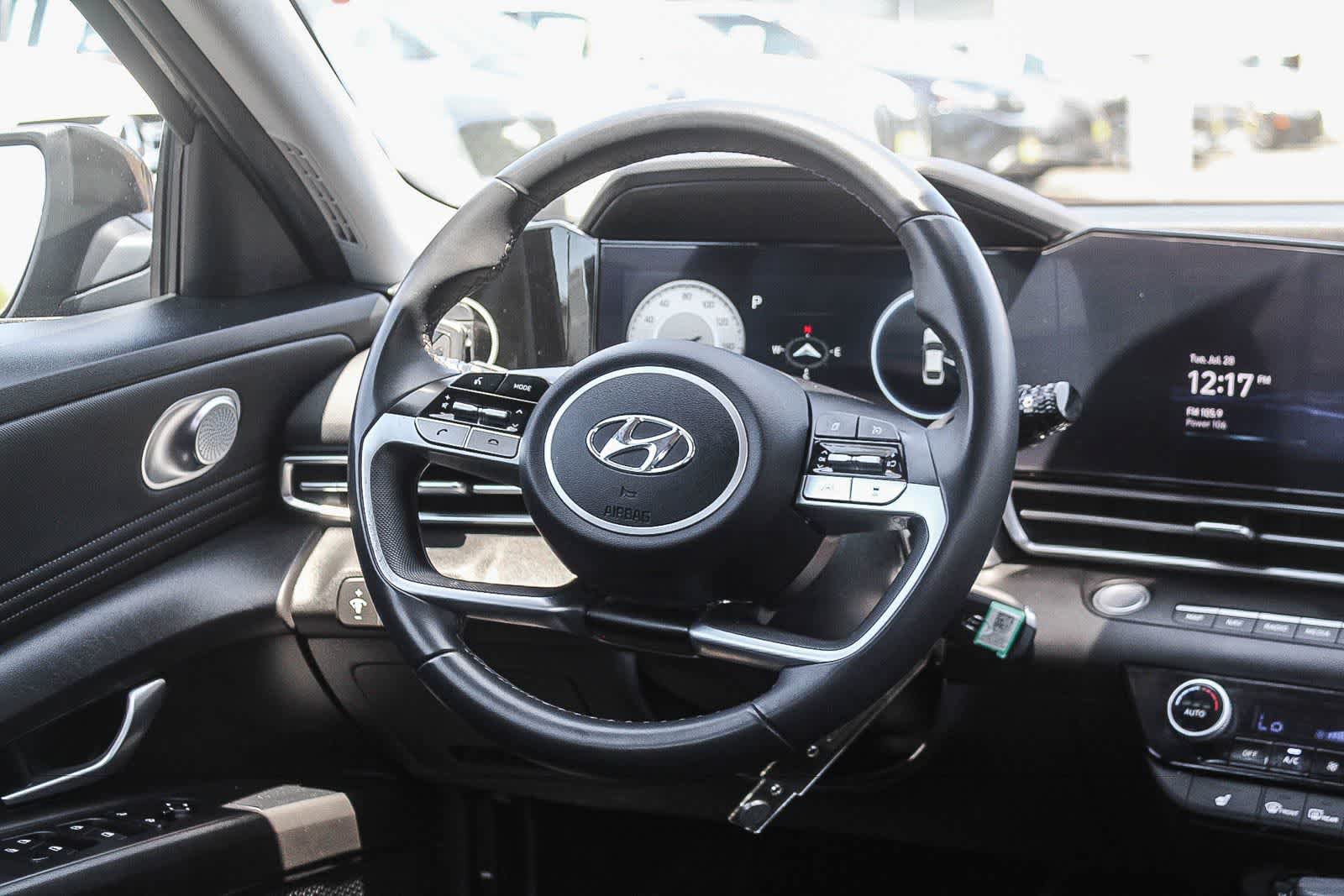 Certified 2023 Hyundai Elantra SEL w/ Convenience Package FWD image 19