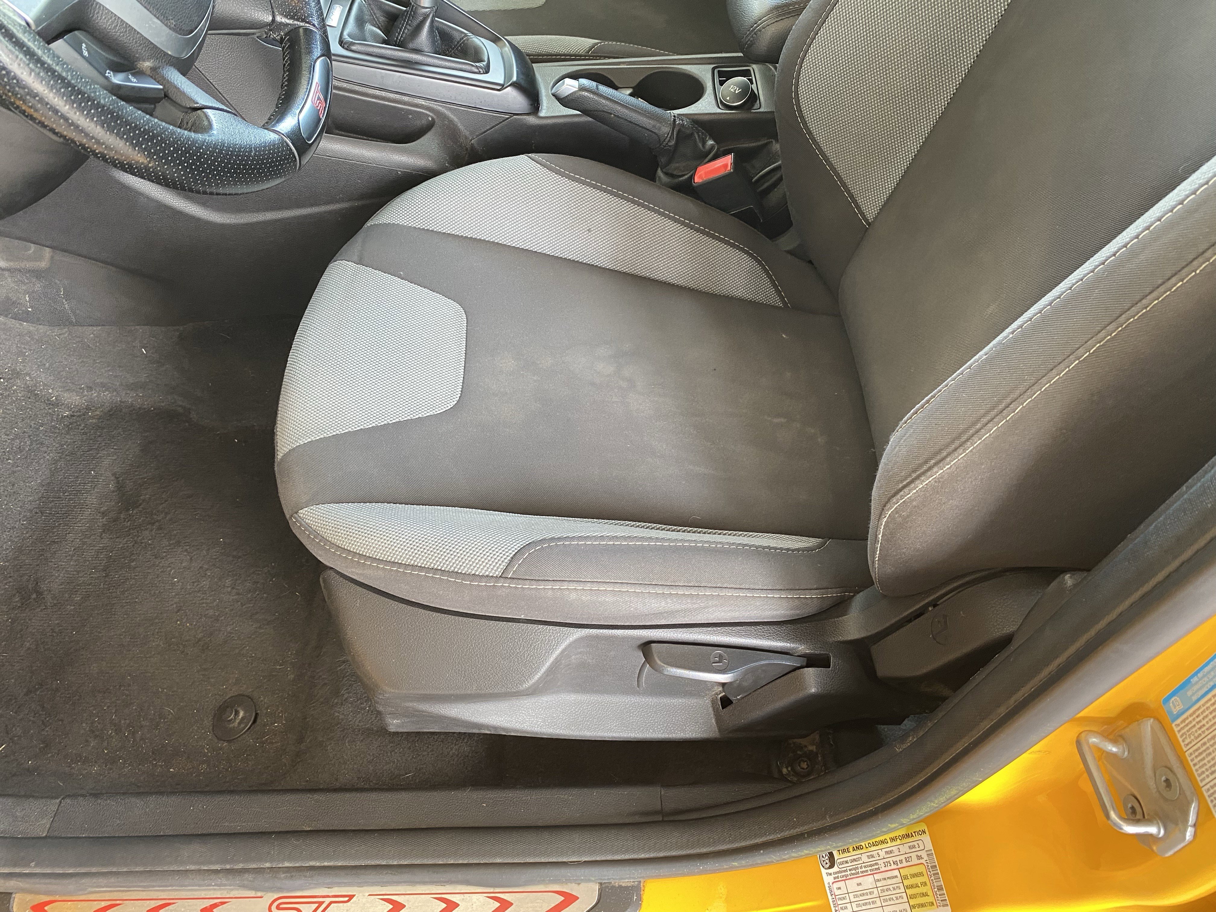 Used 2013 Ford Focus ST image 9