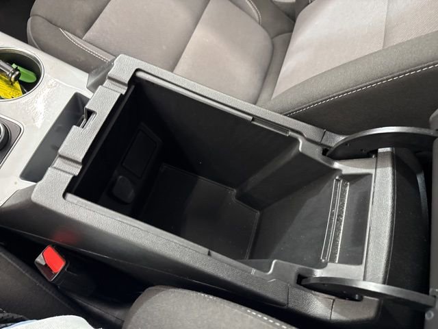 Used 2025 Chevrolet Blazer LT FWD image 30