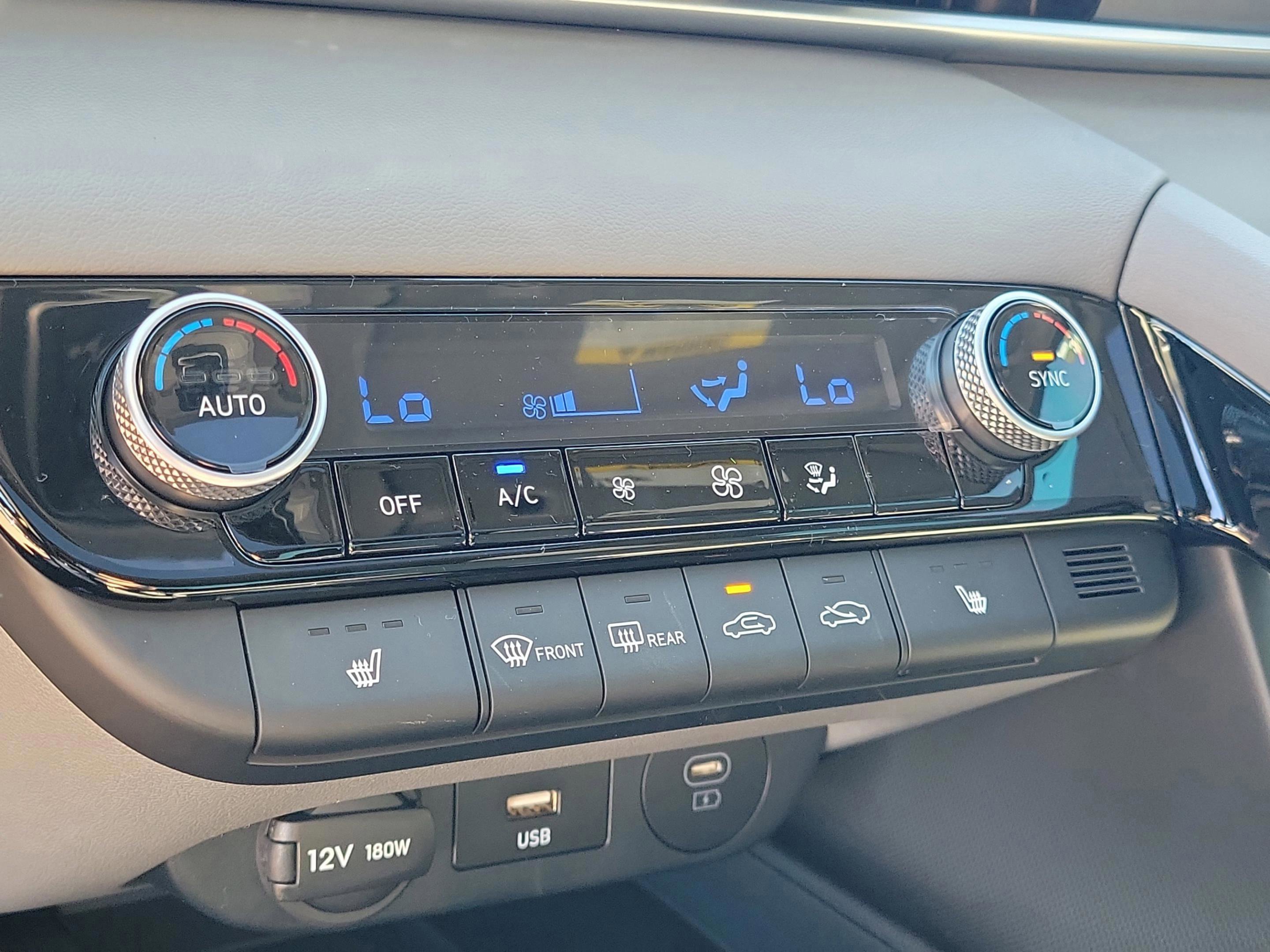 New 2026 Hyundai Elantra SEL Sport image 16