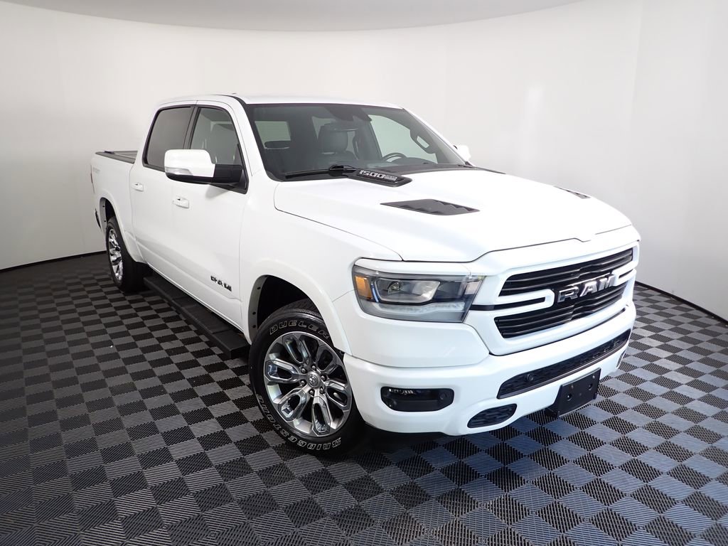 Used 2022 RAM 1500 Laramie w/ Sport Appearance Package AWD/4WD image 9