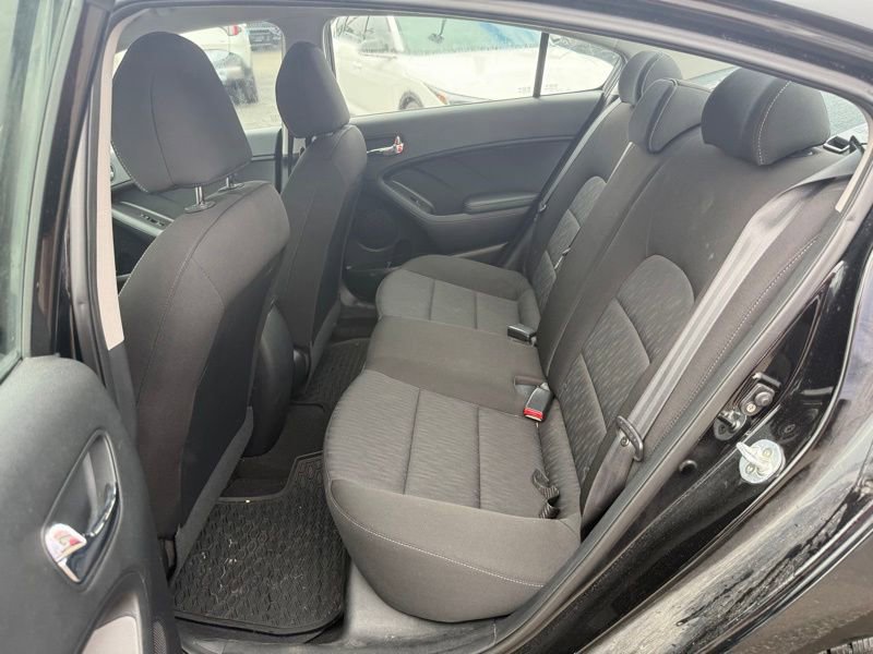Used 2016 Kia Forte LX FWD image 10