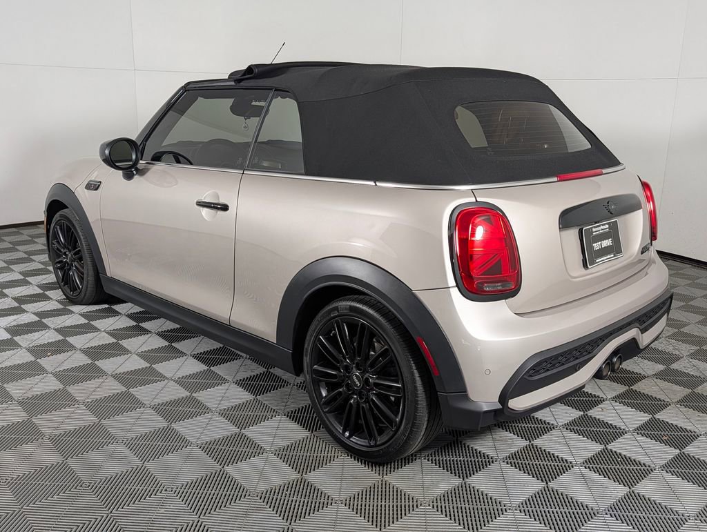 Used 2024 MINI Cooper S FWD image 4