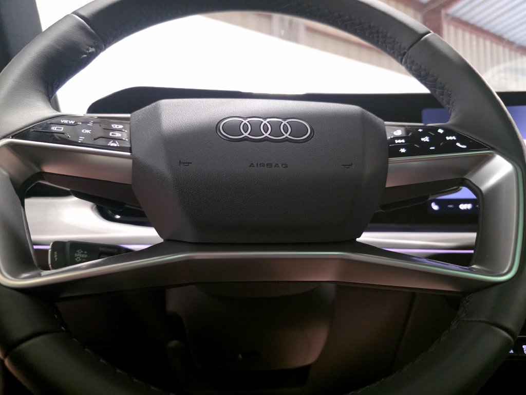 New 2026 Audi Q3 quattro 2.0T AWD/4WD image 21