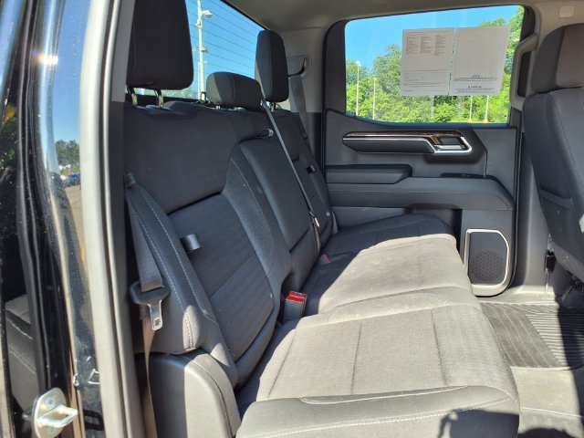 Used 2023 GMC Sierra 1500 Elevation w/ X31 Off-Road Package AWD/4WD image 10