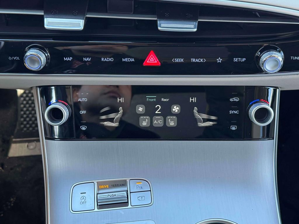New 2026 Genesis GV70 2.5T Select AWD/4WD image 29