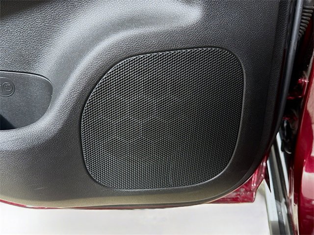 Used 2021 Jeep Grand Cherokee Limited w/ Sun & Sound Group image 26