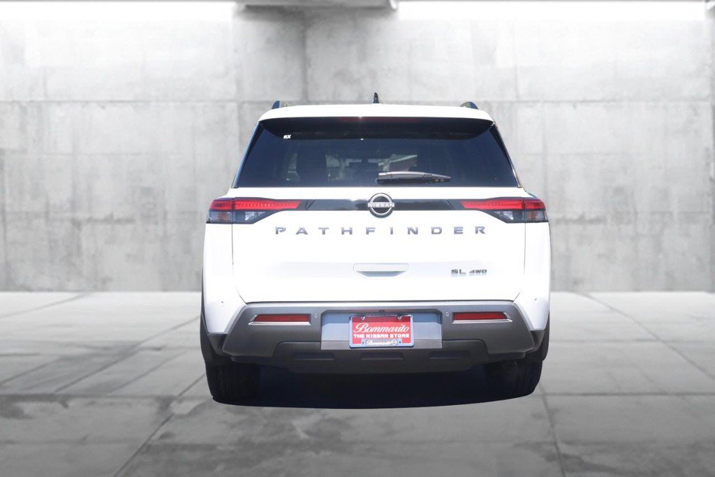 New 2026 Nissan Pathfinder SL image 6