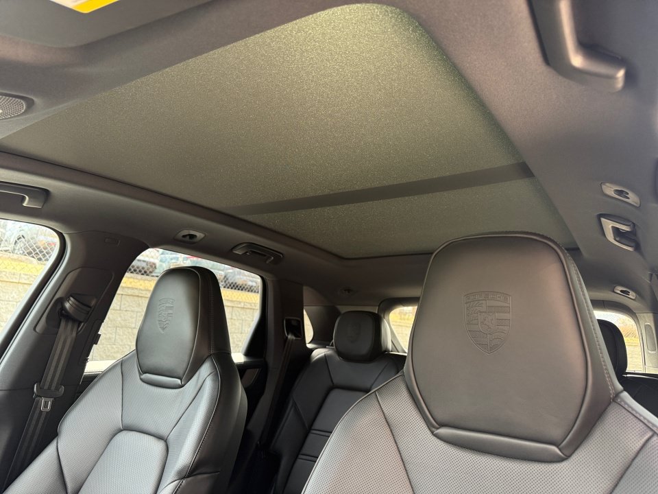 New 2026 Porsche Cayenne AWD/4WD image 19