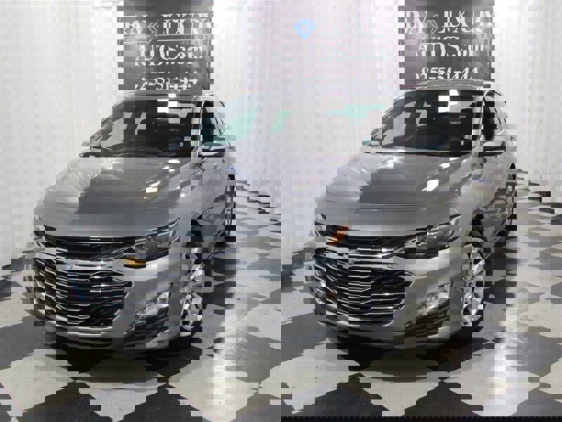 Used 2023 Chevrolet Malibu LT image 4