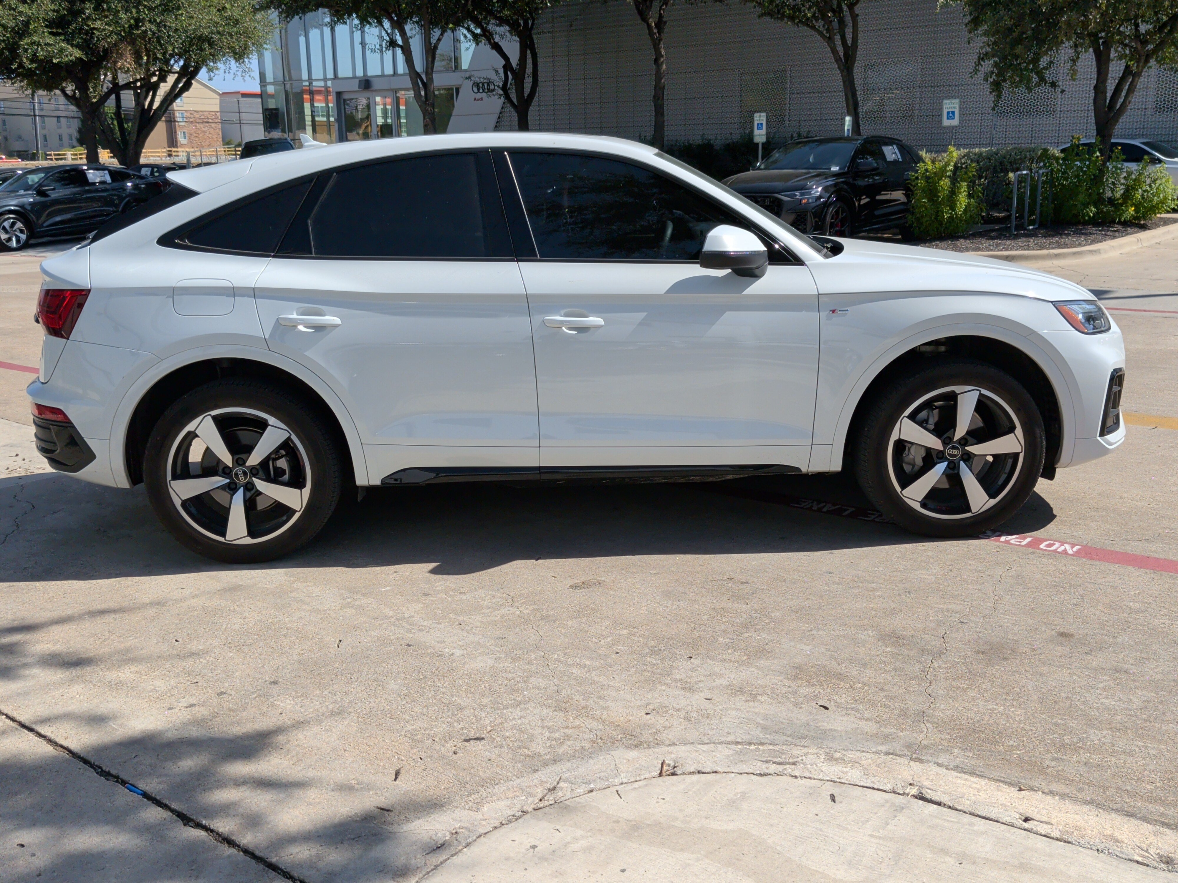 Certified 2023 Audi Q5 2.0T Premium Plus w/ Premium Plus Package AWD/4WD image 10
