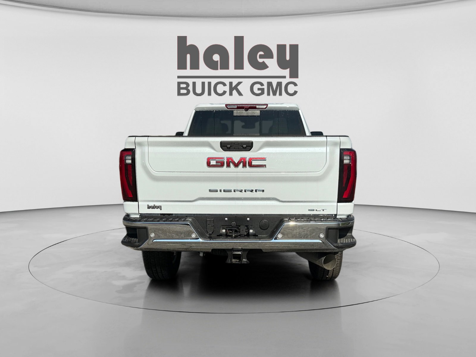 New 2026 GMC Sierra 2500 SLT w/ SLT Premium Package image 4