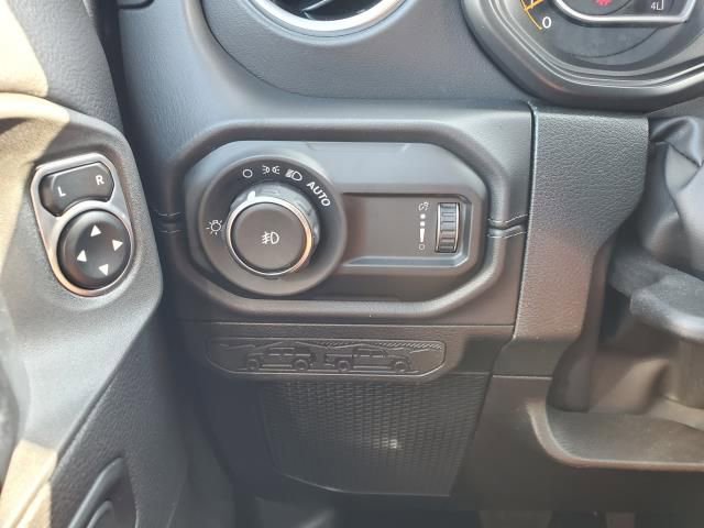 New 2025 Jeep Wrangler Sahara image 12