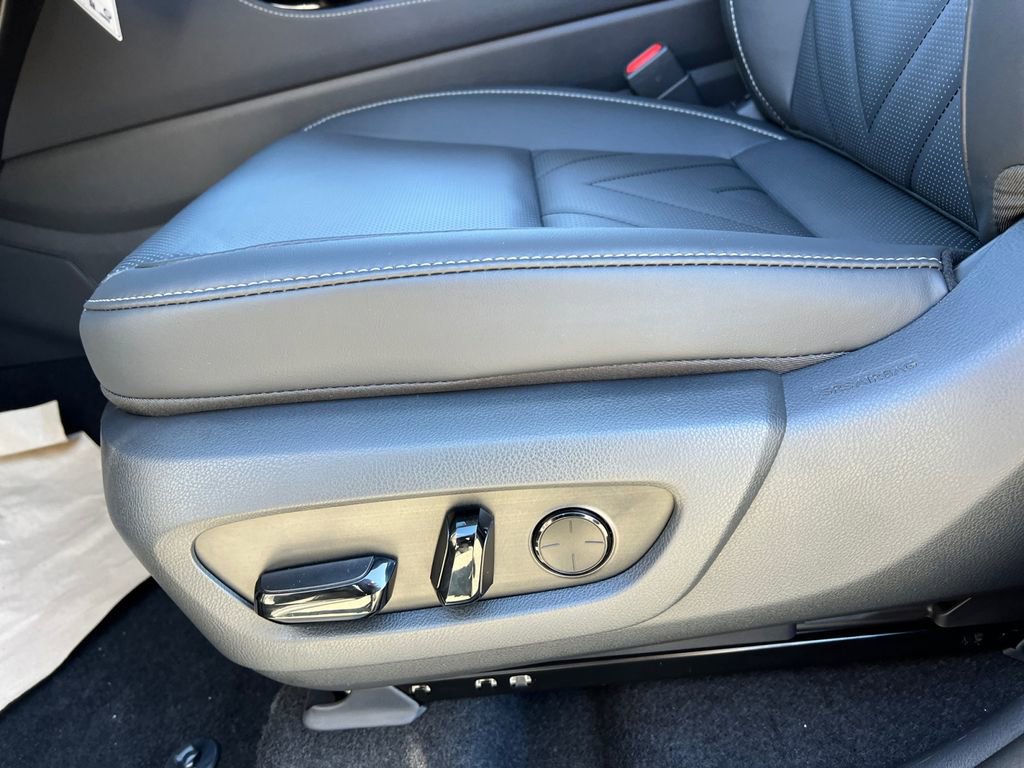 New 2026 Lexus NX 450h+ 450h+ Luxury image 13