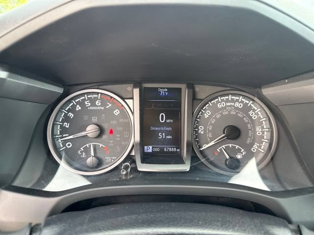 Certified 2022 Toyota Tacoma TRD Sport AWD/4WD image 12