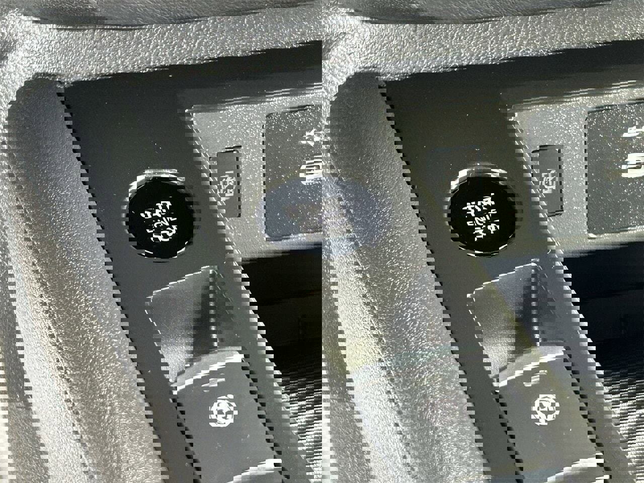 New 2026 Nissan Kicks SV image 34