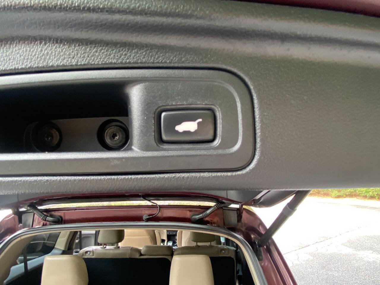 Used 2016 Honda Pilot Touring image 57