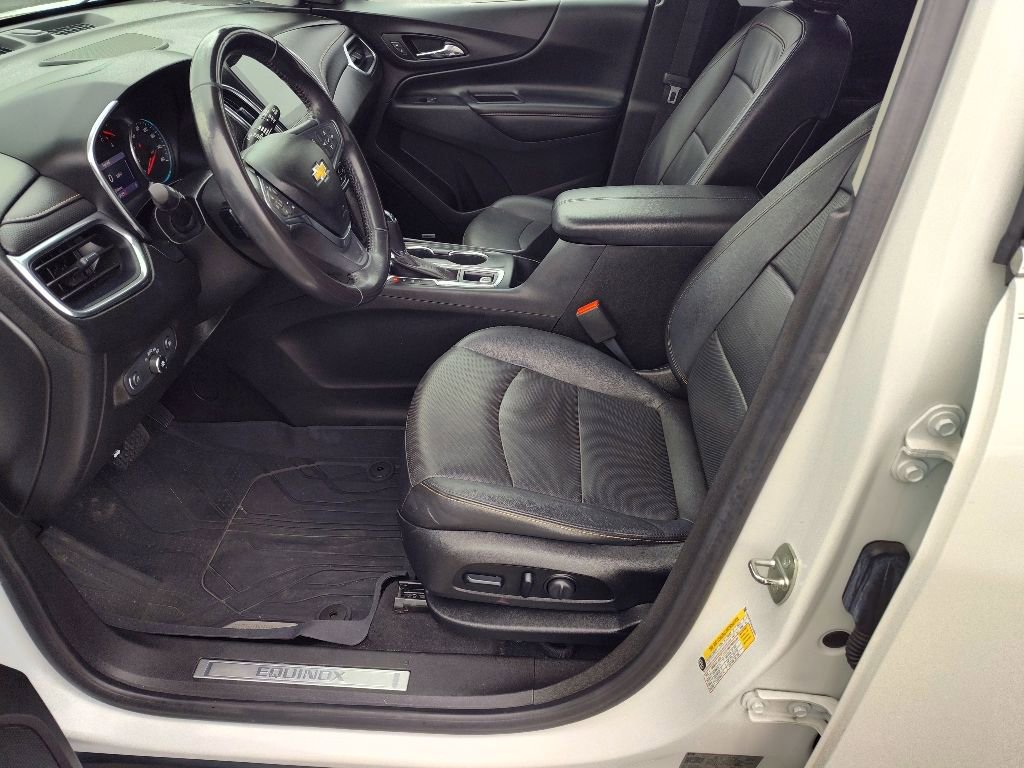 Used 2020 Chevrolet Equinox Premier AWD/4WD image 11