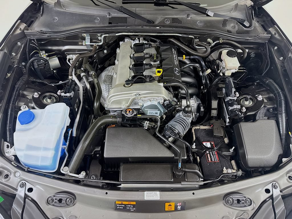 Used 2017 MAZDA MX-5 Miata RF Grand Touring RWD image 27