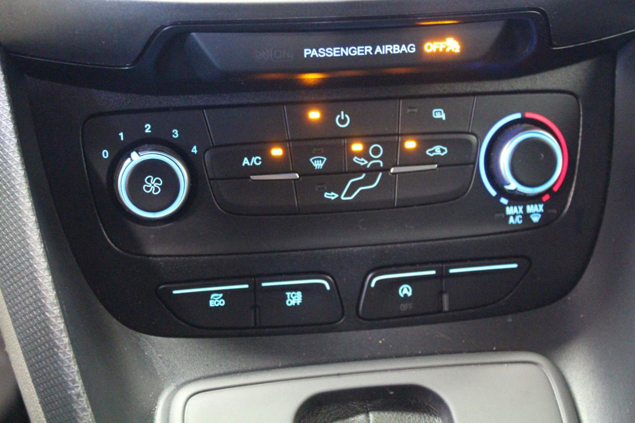 Used 2021 Ford Transit Connect XL FWD image 14