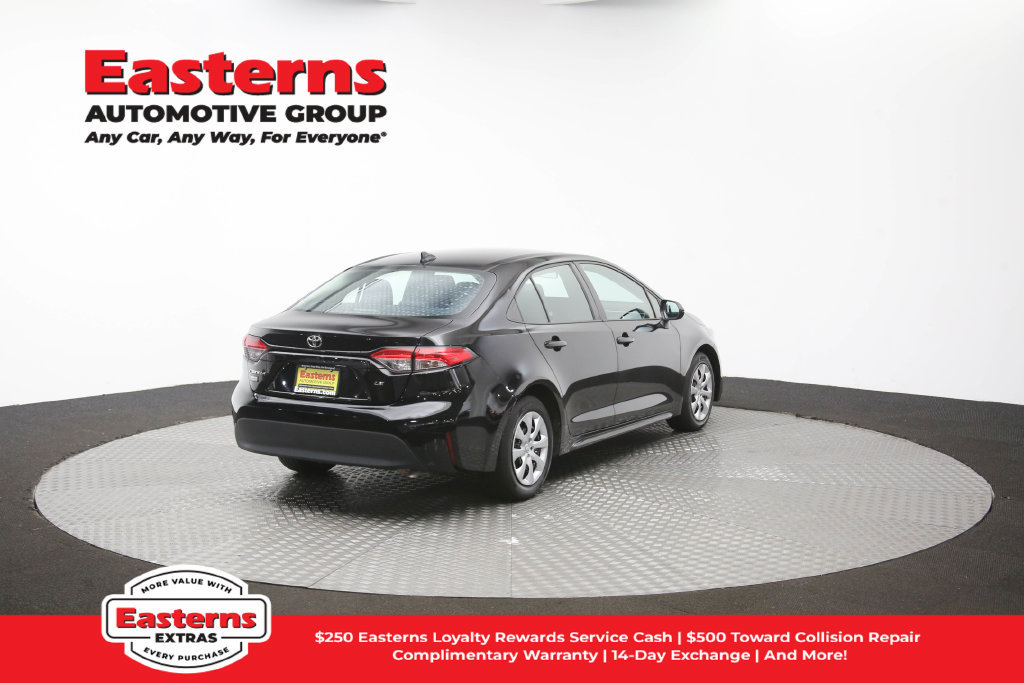 Used 2024 Toyota Corolla LE FWD image 39