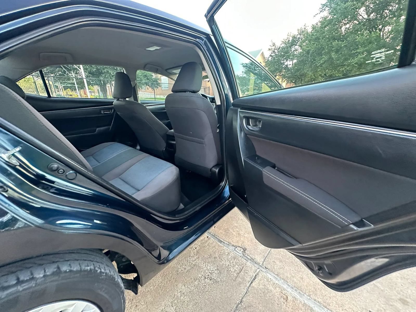 Used 2019 Toyota Corolla LE FWD image 20